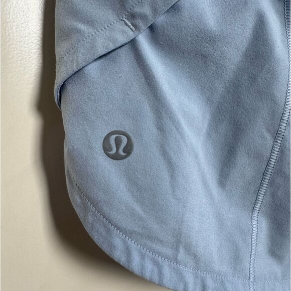 Lulu Lemon Shorts Size 4 - Picture 4 of 4